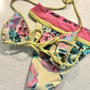 Maaji Floral Roses Bikini reversible